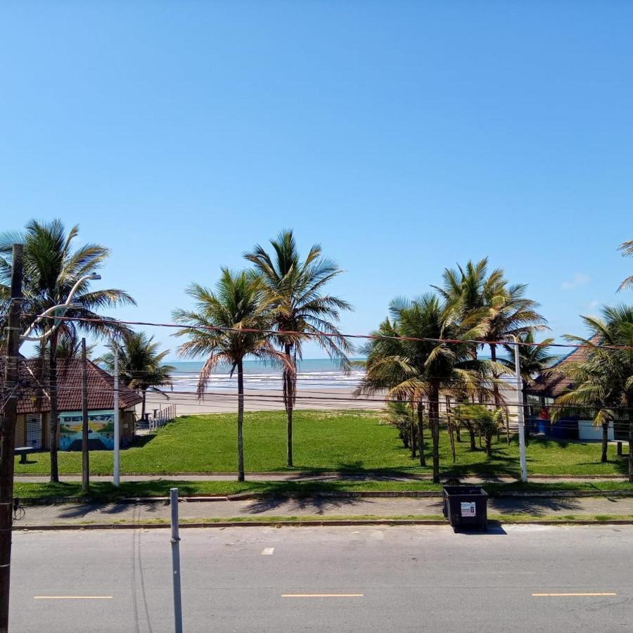 Apto Aluguel Na Temporada Pe Na Areia Peruibe Sp Kültér fotó