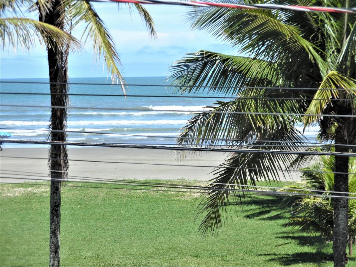 Apto Aluguel Na Temporada Pe Na Areia Peruibe Sp Kültér fotó